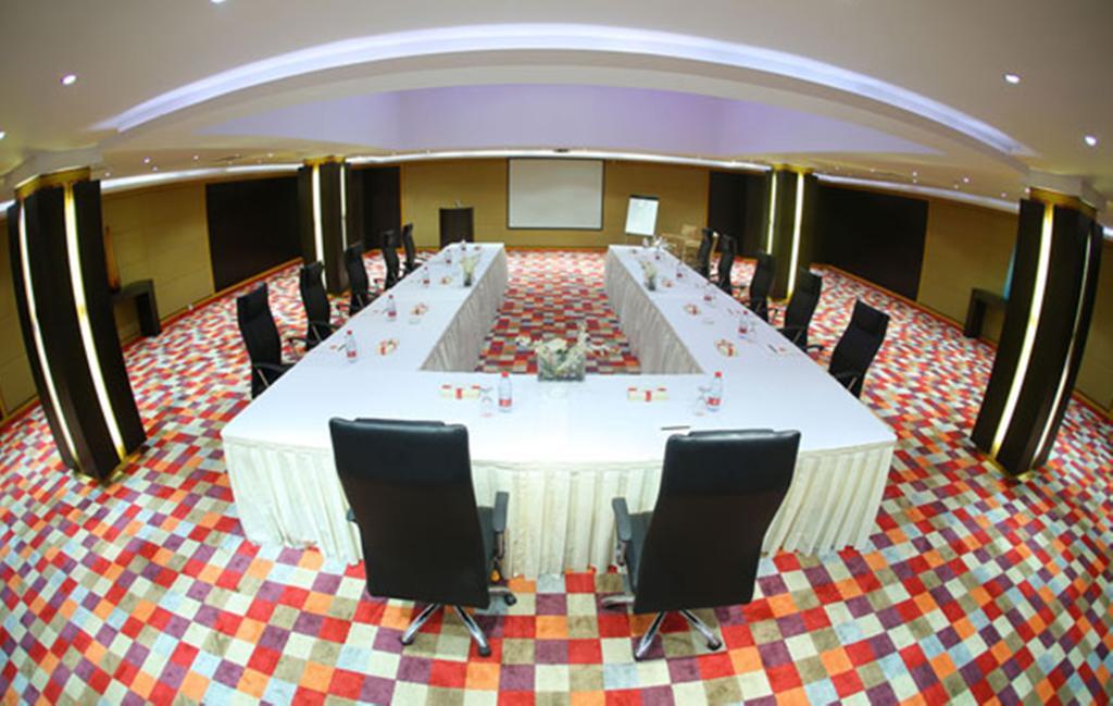 Crom Express Airport Hotel - Jeddah Exterior foto
